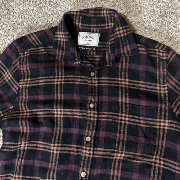 Portuguese Flannel Shirt Mens Medium Black Burgundy Plaid Button Down Cotton - Picture 2 of 8